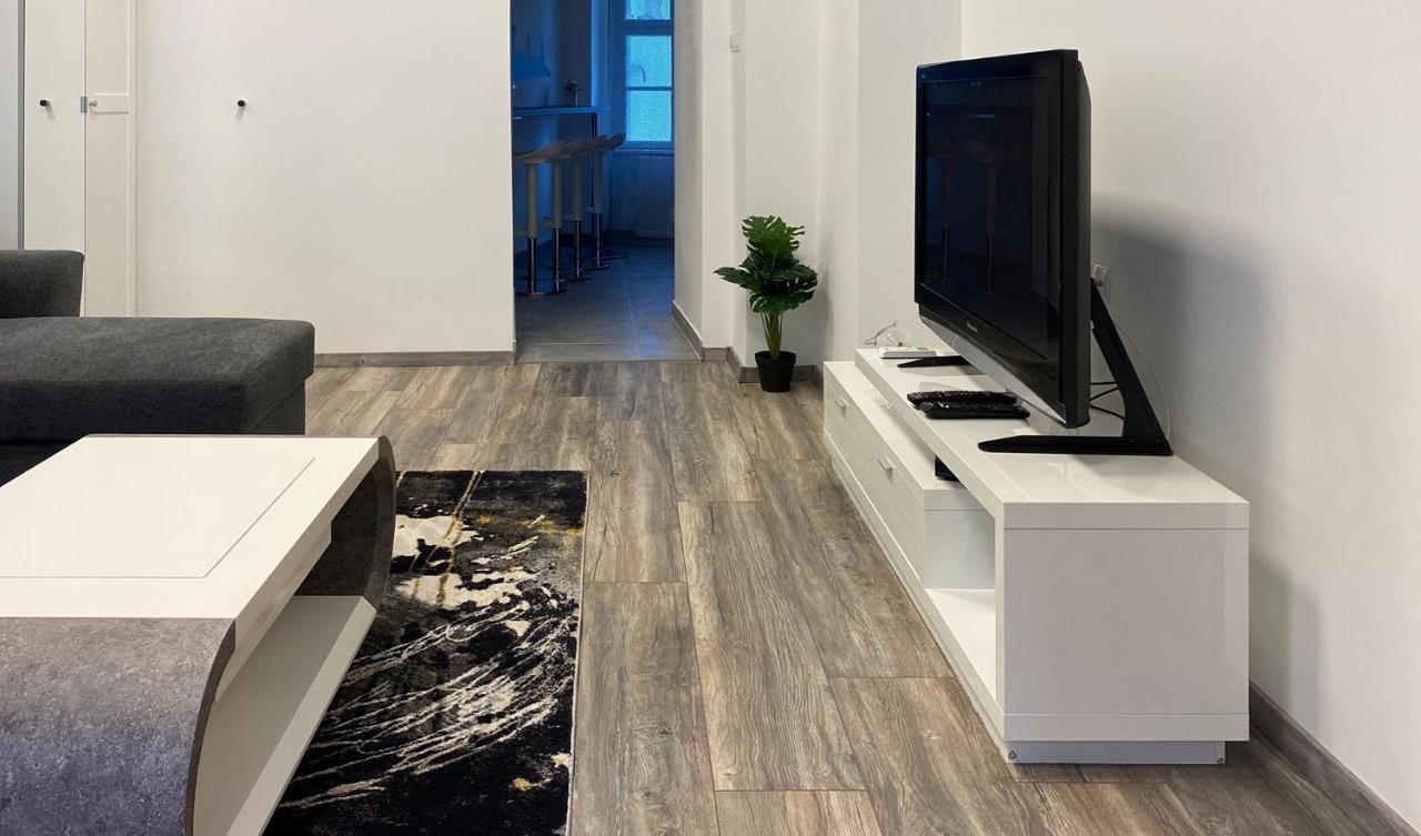 Apartment Hosoek Tornya *
